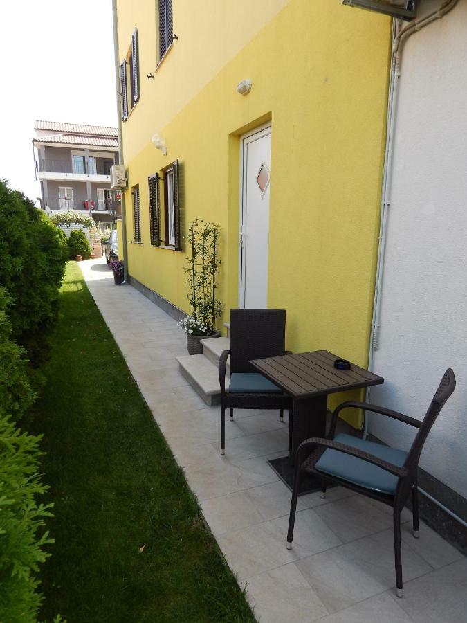 Apartments Javor Rovinj Exterior photo